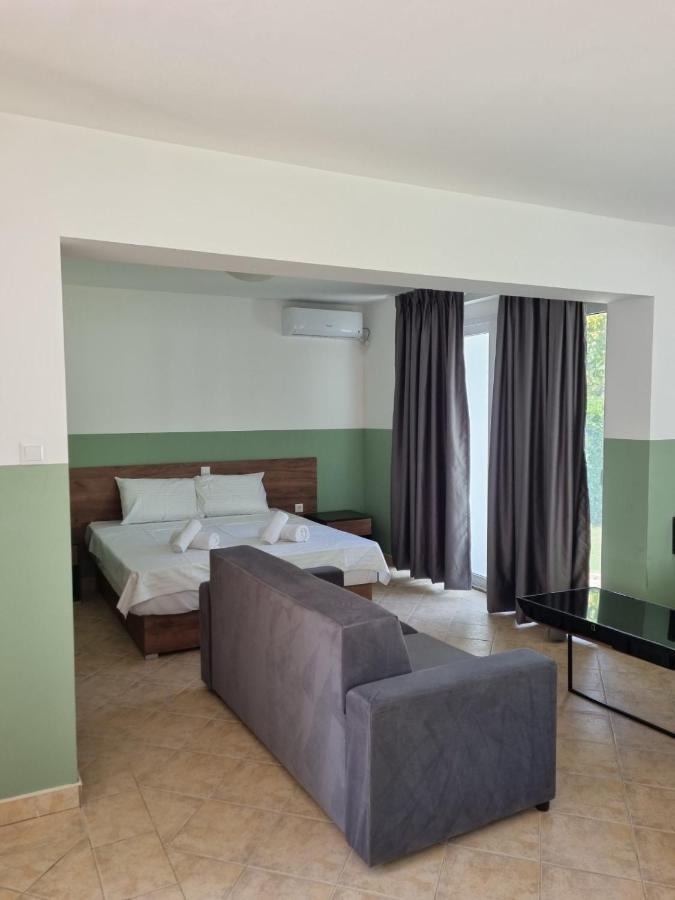 Fuk-Tak'S Bungalow Dojran Extérieur photo