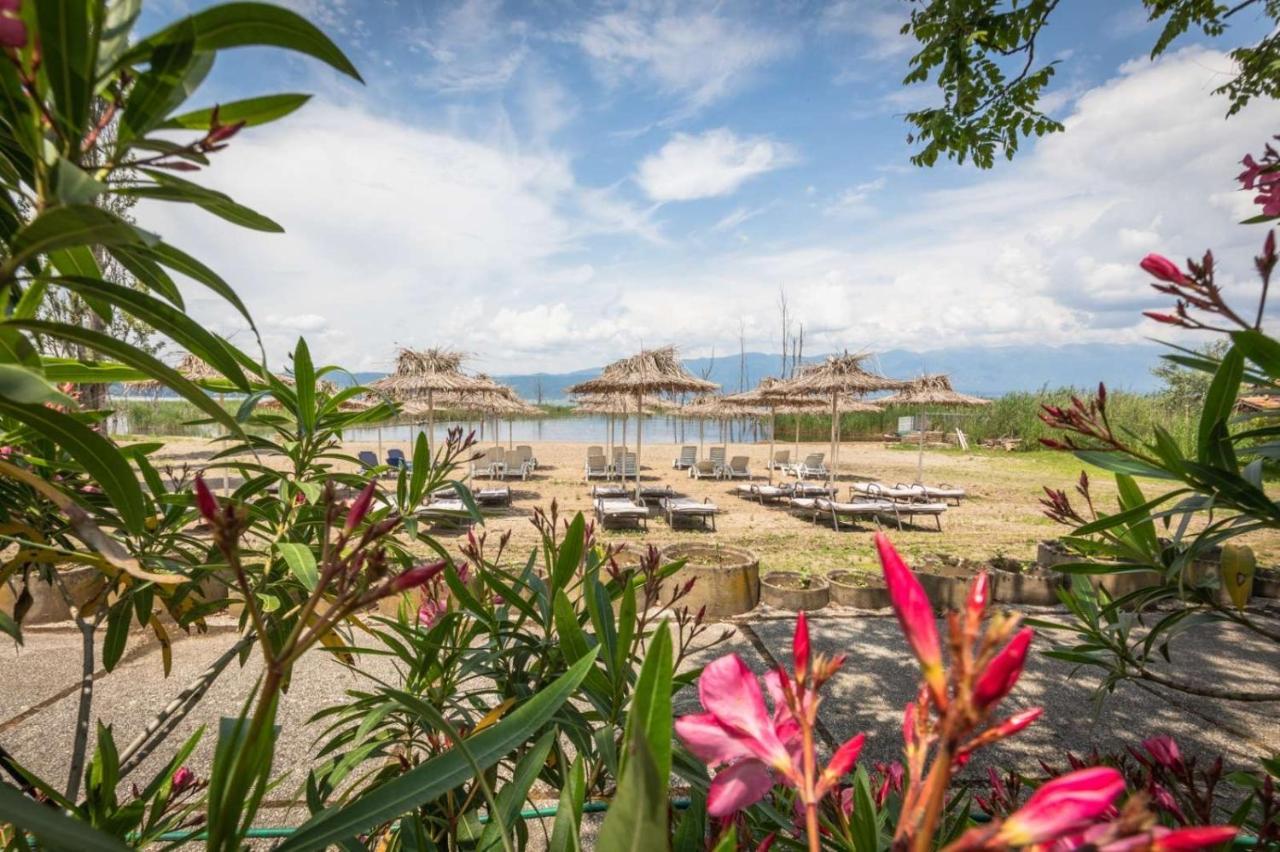 Fuk-Tak'S Bungalow Dojran Extérieur photo