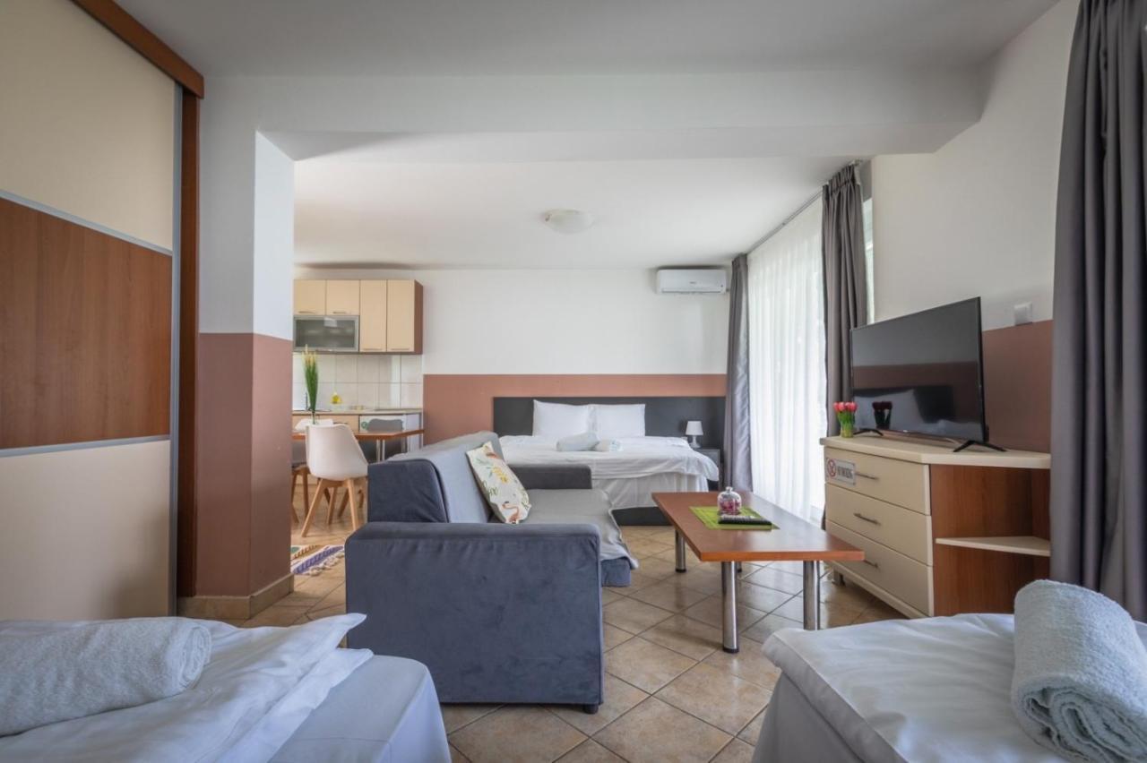 Fuk-Tak'S Bungalow Dojran Extérieur photo